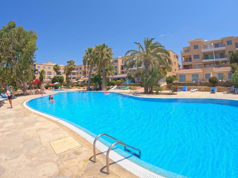 Appartement Timeless Cyprus à Paphos Extérieur photo
